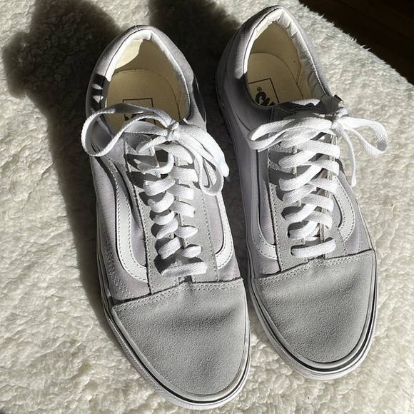 Vans - Picture 2 of 6